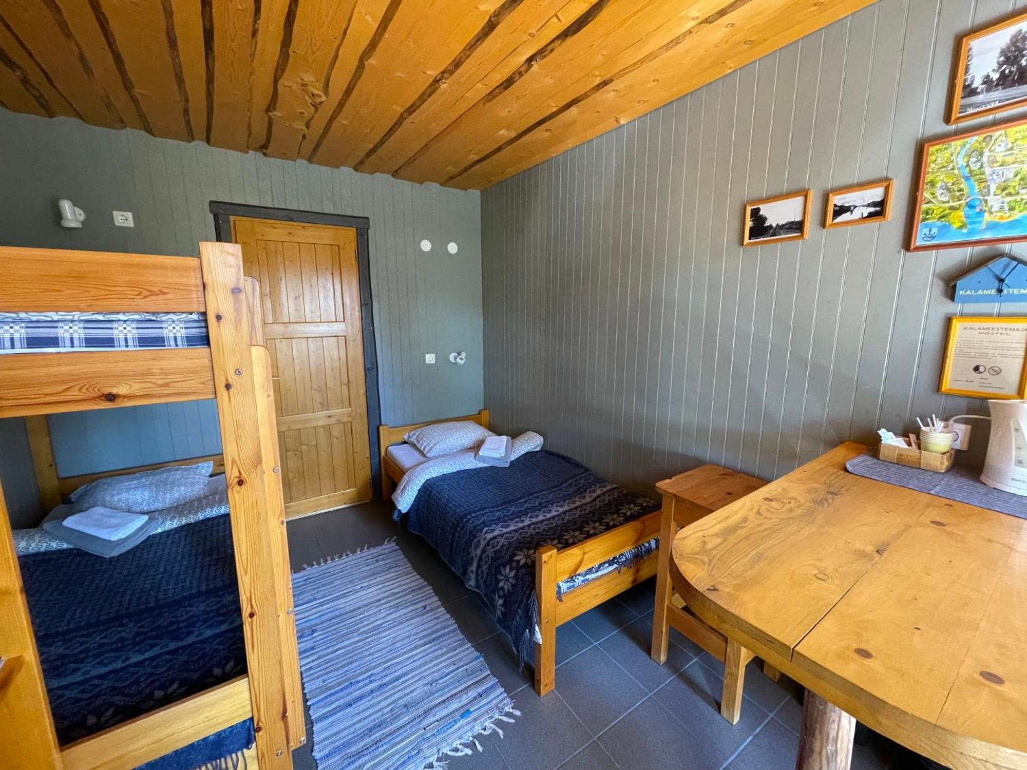 Hostel Kalameeste Maja ムストベー エクステリア 写真