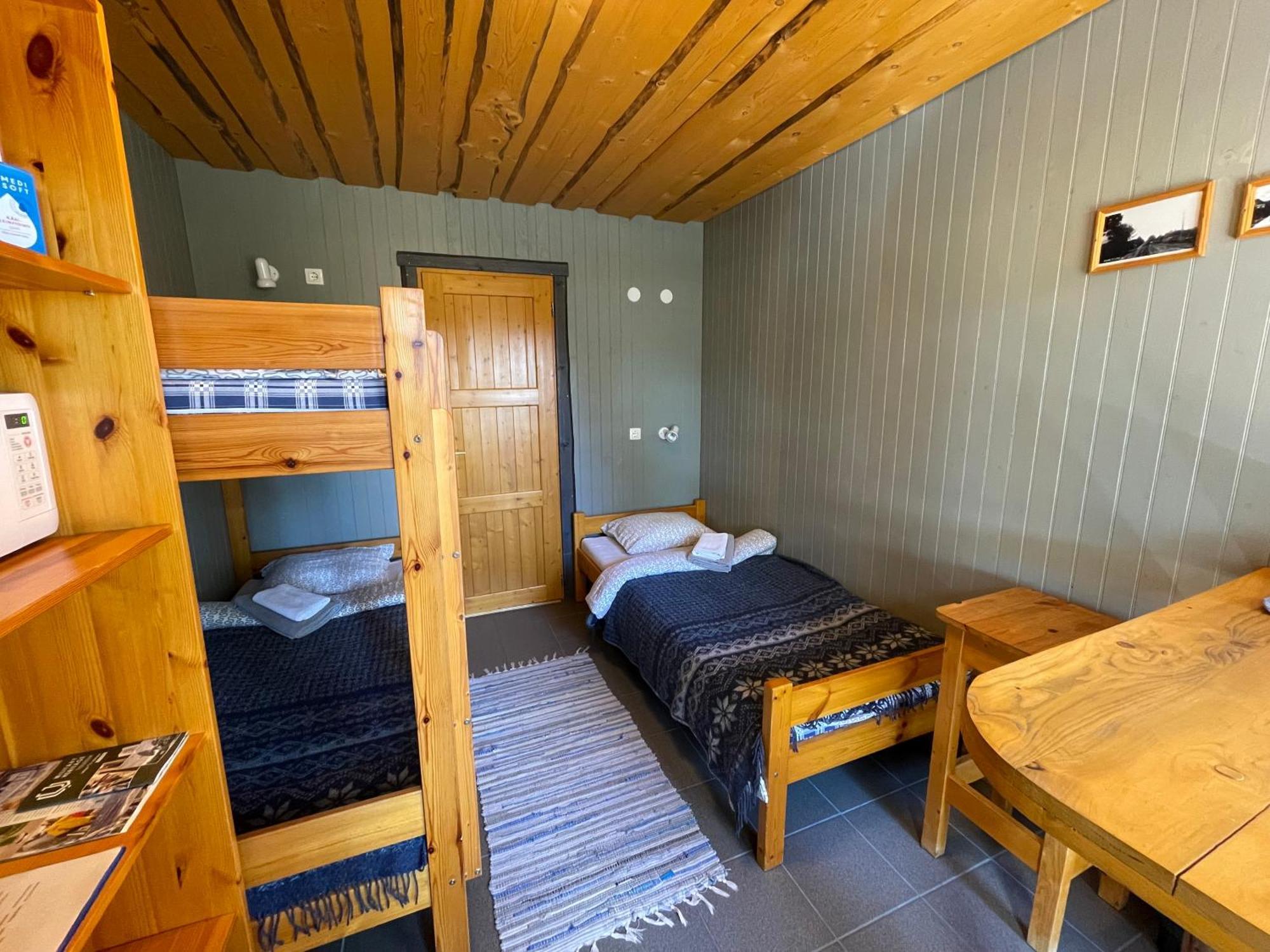 Hostel Kalameeste Maja ムストベー エクステリア 写真
