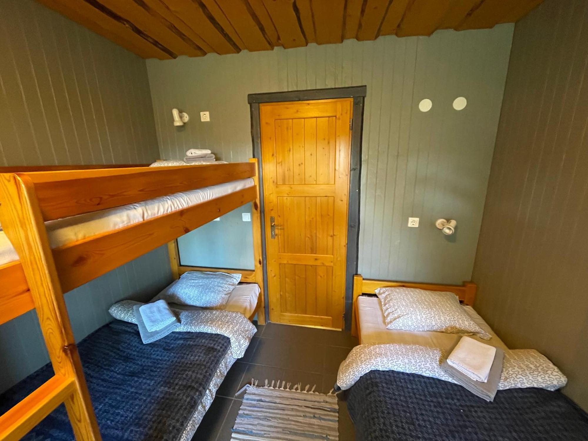 Hostel Kalameeste Maja ムストベー エクステリア 写真