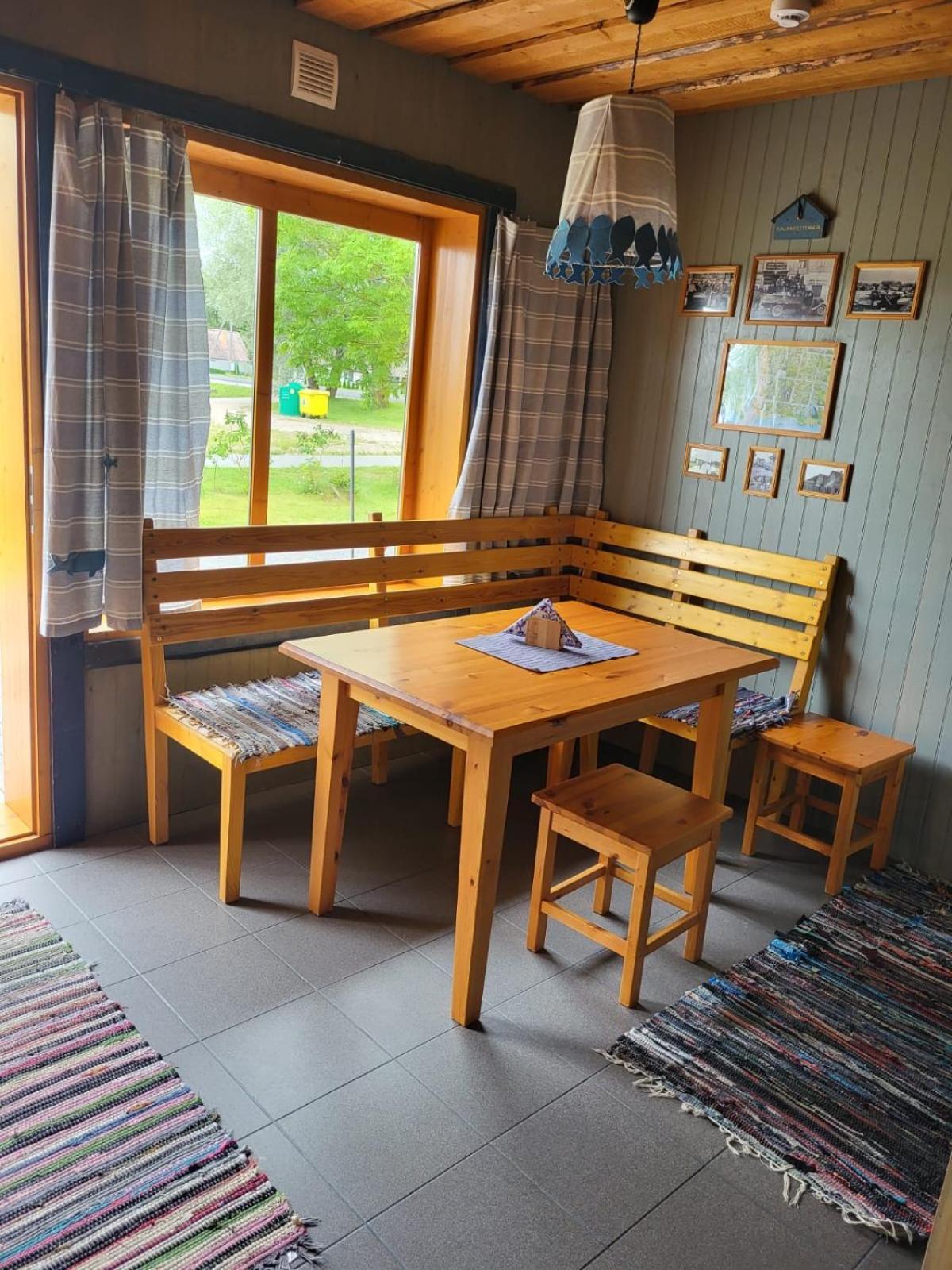 Hostel Kalameeste Maja ムストベー エクステリア 写真
