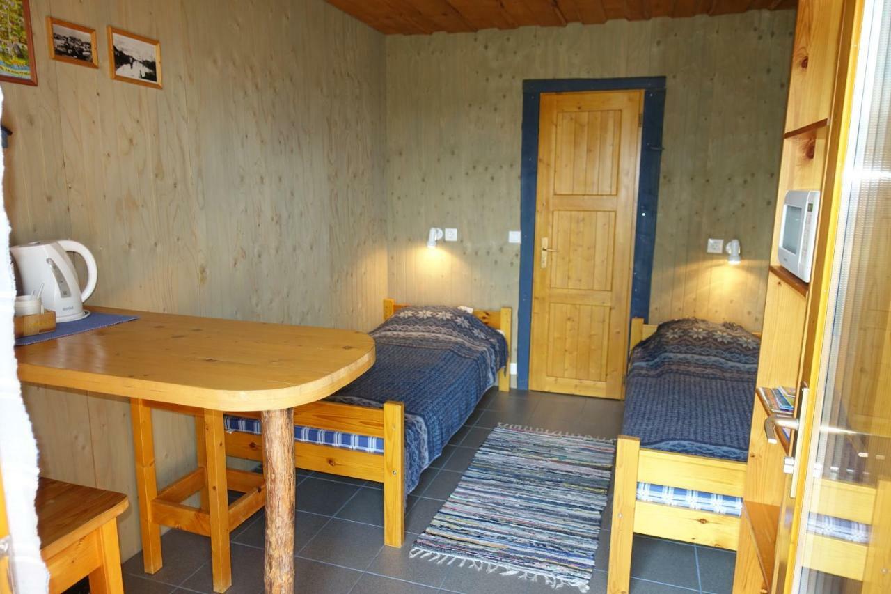 Hostel Kalameeste Maja ムストベー 部屋 写真